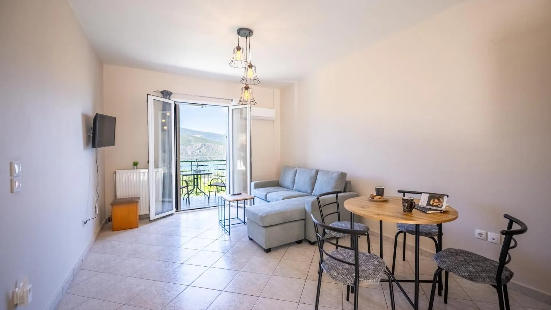 Apaggio Di Argostoli Apartments - Private Parking & Sea View 阿尔戈斯托利翁
