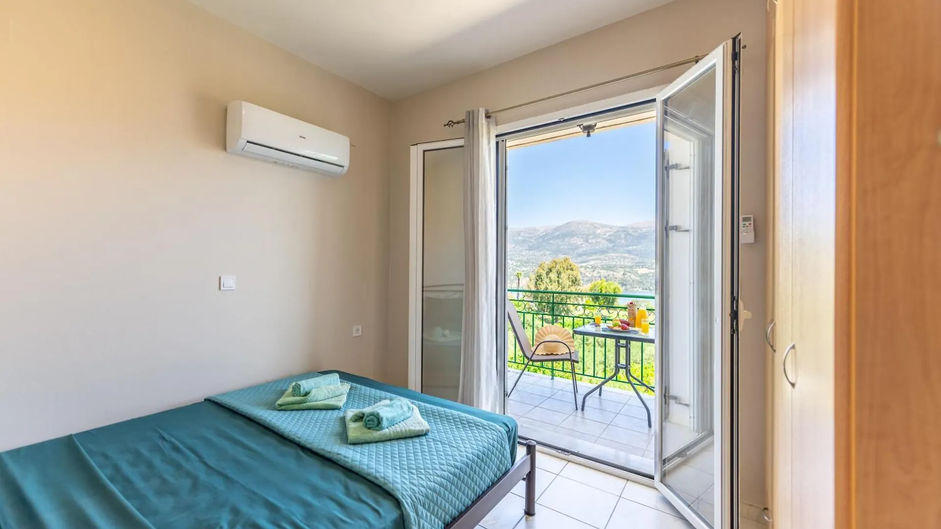 Apaggio Di Argostoli Apartments - Private Parking & Sea View